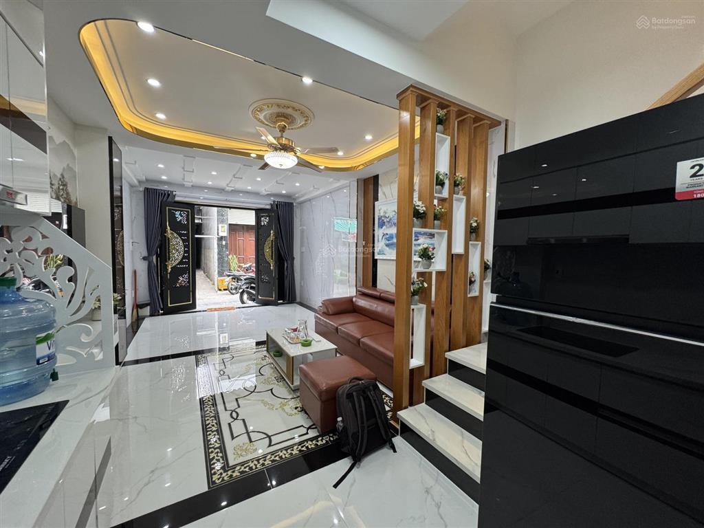 Nhà 4 lầu cao cấp khu hiếm nhà bán thiết kế cổ điển hxh trần quang diệu, p.nhiêu lộc. quận 3