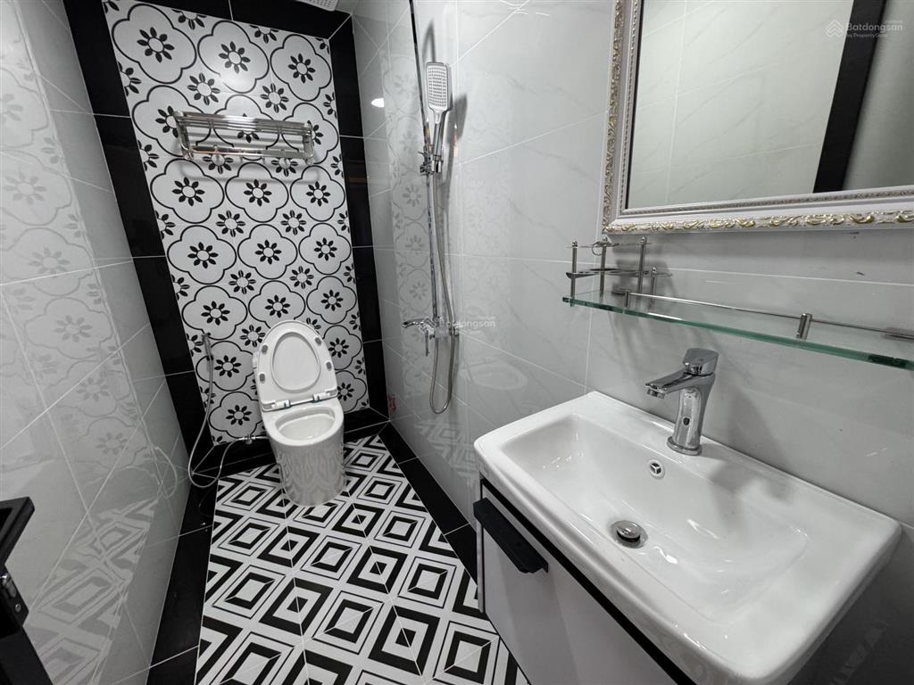 Nhà 4 lầu cao cấp khu hiếm nhà bán thiết kế cổ điển hxh trần quang diệu, p.nhiêu lộc. quận 3