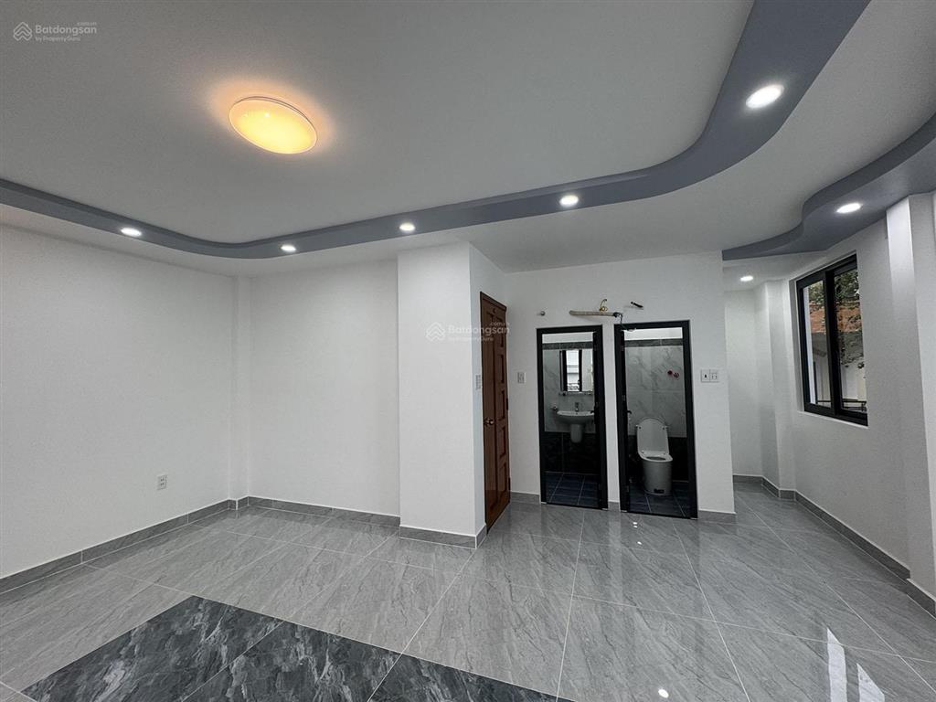 Cho thuê biệt thự mini 3 lầu, xây mới 100%đ/c  113/21a trần quang diệu, q.3đi hẻm 402 lê văn sỹ