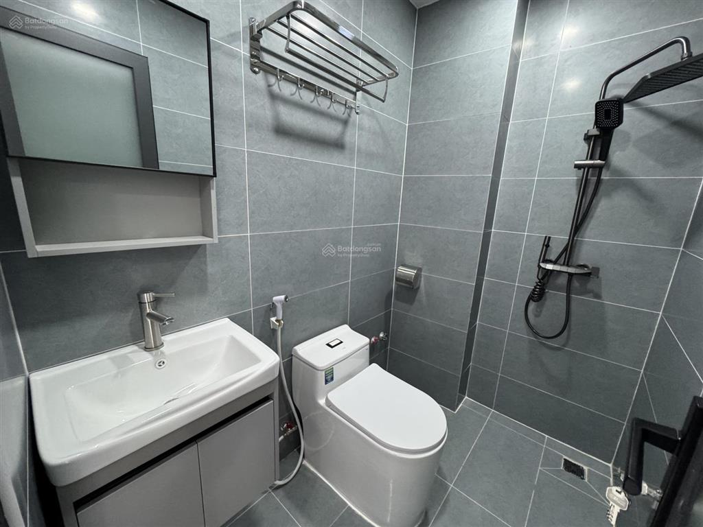 Nhà phố 3 lầu tk tân cổ điển, full nội thất cao cấp, hẻm xe hơi khu vip lê lợigần đh công nghiệp