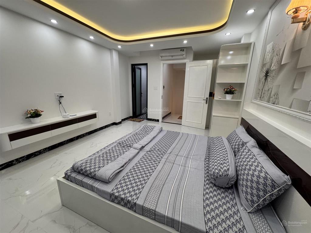 Chính thức mở bán siêu phẩm nhà phố 3 lầu  hẻm xe hơi thích quảng đức, p. đức nhuận.