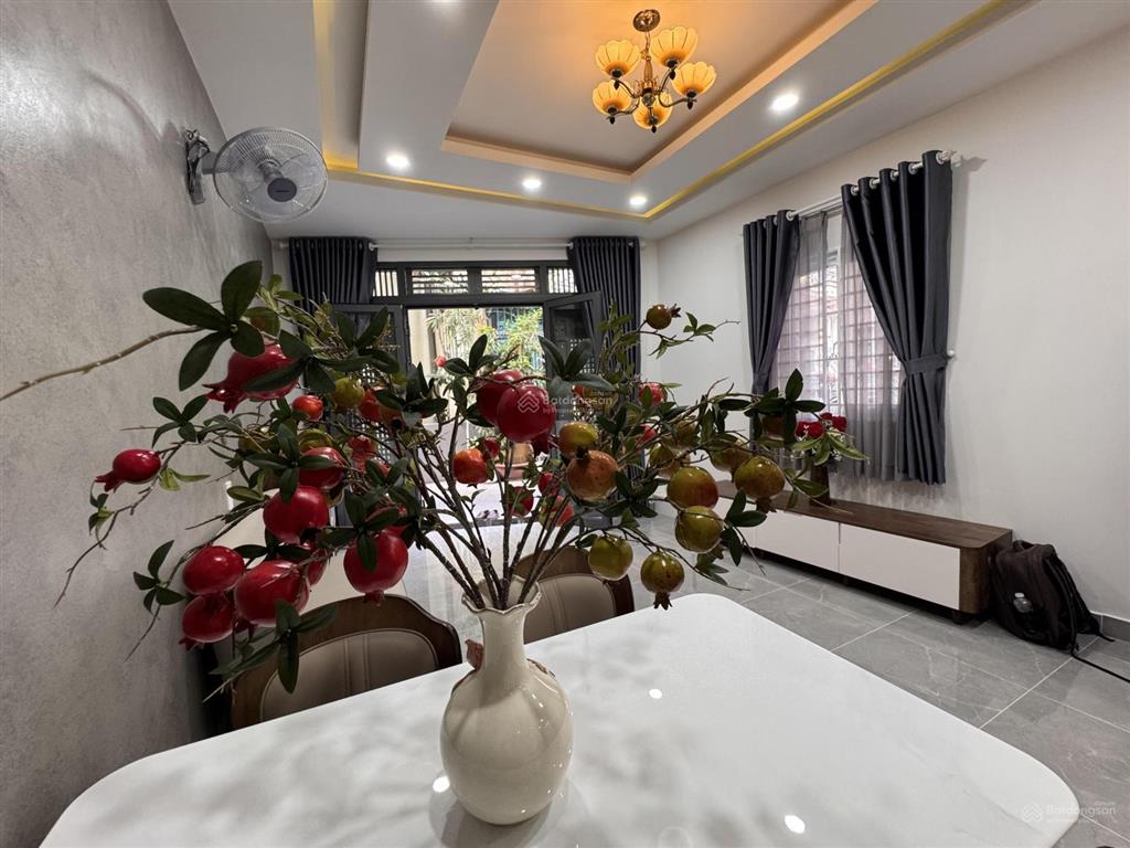 Siêu phẩm nhà phố 3 lầu, full nội thất cao cấp, hẻm xe hơi vf5 khu ẩm thực phan xích long
