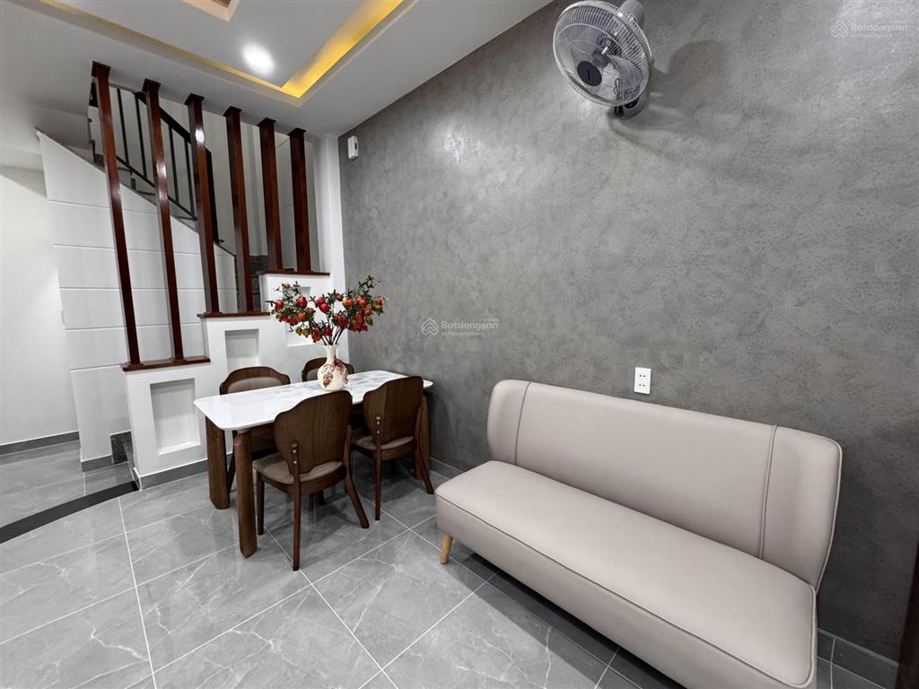 Siêu phẩm nhà phố 3 lầu, full nội thất cao cấp, hẻm xe hơi vf5 khu ẩm thực phan xích long