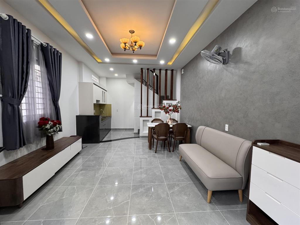 Siêu phẩm nhà phố 3 lầu, full nội thất cao cấp, hẻm xe hơi vf5 khu ẩm thực phan xích long
