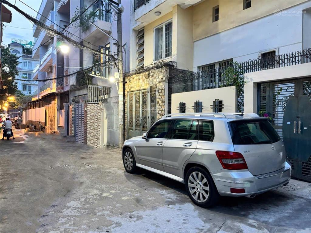 Chính thức mở bán siêu phẩm 6 tầng + sân thượng + thang máy, hẻm xe hơi, khu vip bùi thị xuân