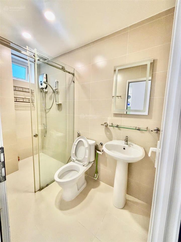 Bán 2 phòng ngủ cc vũng tàu melody  view biển  83m2 ,   0933 902 ***