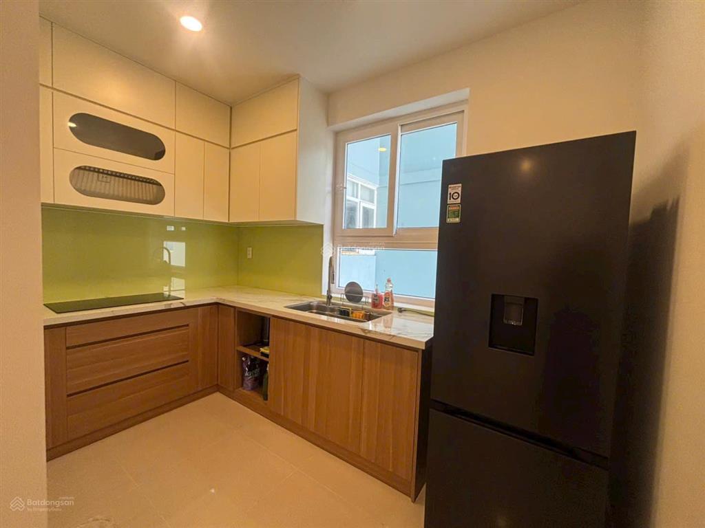Bán 2 phòng ngủ cc vũng tàu melody  view biển  83m2 ,   0933 902 ***