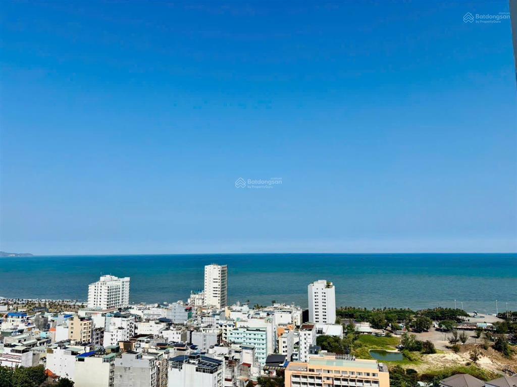 Bán 2 phòng ngủ cc vũng tàu melody  view biển  83m2 ,   0933 902 ***