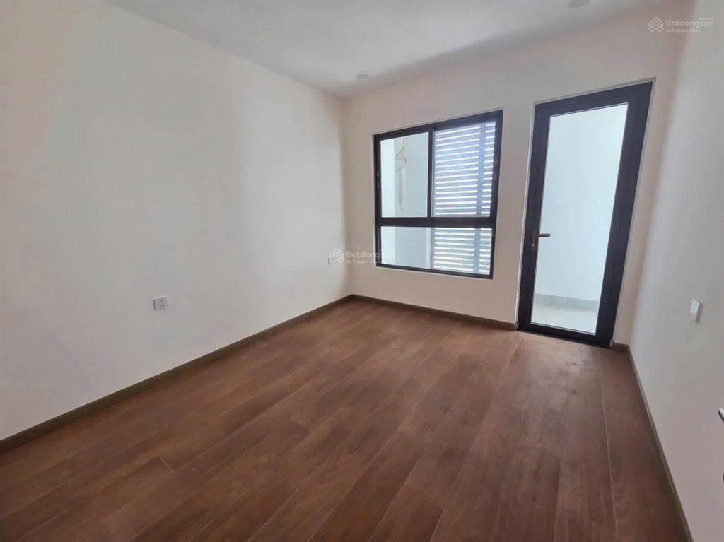 Bán căn hộ centre point chí linh giá ngộp 3.65 tỷ full 102%, ko nội thất 0933 902 ***