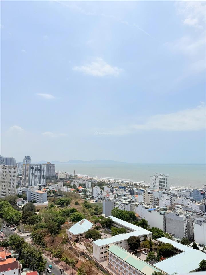 Bán căn hộ vũng tàu melody 2pn 74m2  view trực biển, giá 4,1 tỷ đã có sổ  0933 902 ***