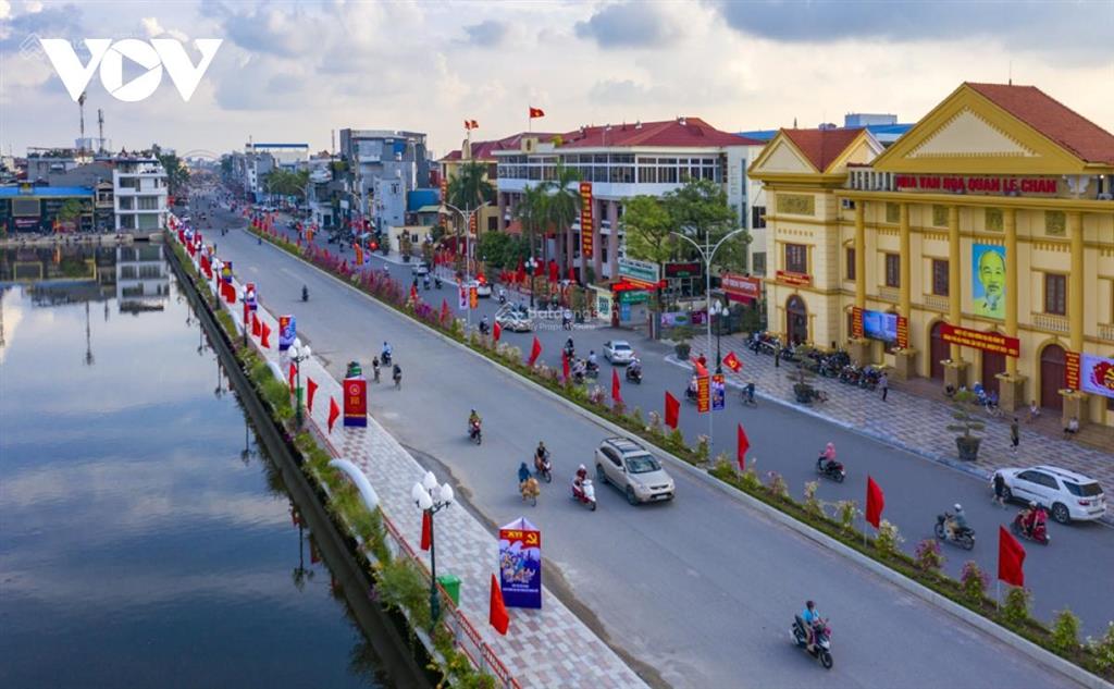 Cho thuê nhà mặt đường nguyễn đức cảnh siêu đỉnh 200m ngang 9m giá hợp lý
