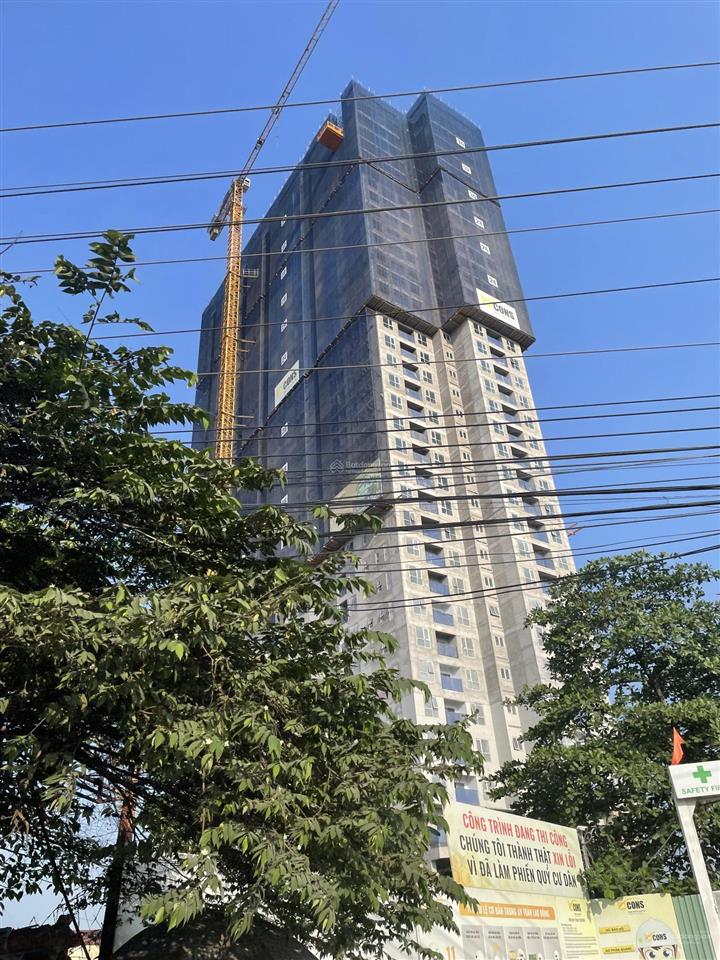 Chính chủ cần bán căn 1pn view sông sang tên công chứng ngay. 0902 833 ***