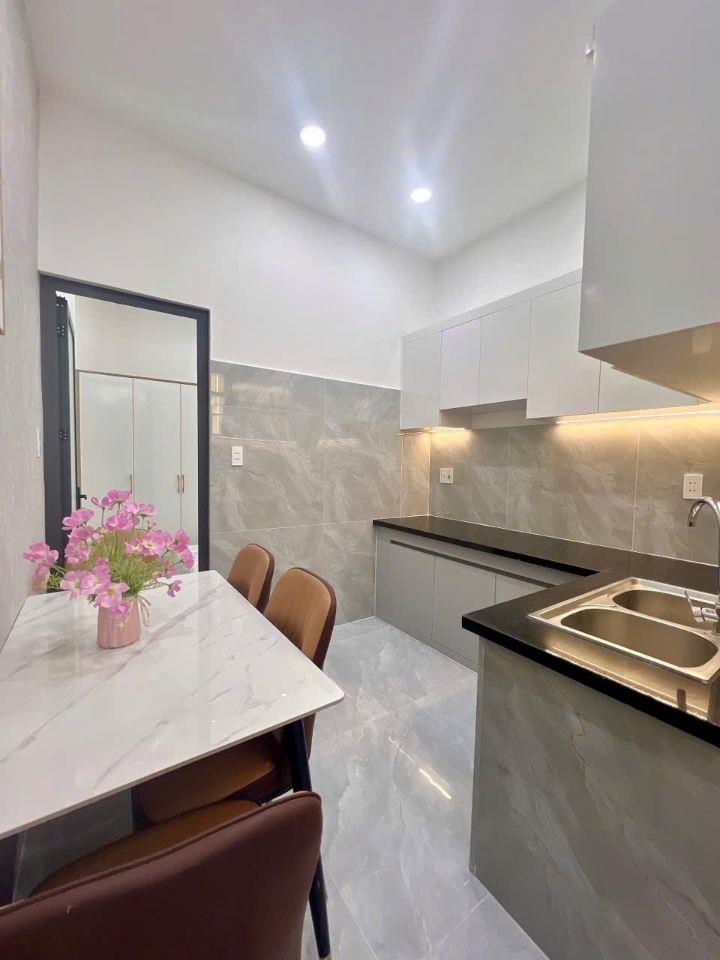 BÁN NHÀ GÒ VẤP DƯỚI 5 TỶ - QUANG TRUNG – GẦN NGÃ 6 – 2 TẦNG XÂY MỚI – 3 PHÒNG NGỦ 