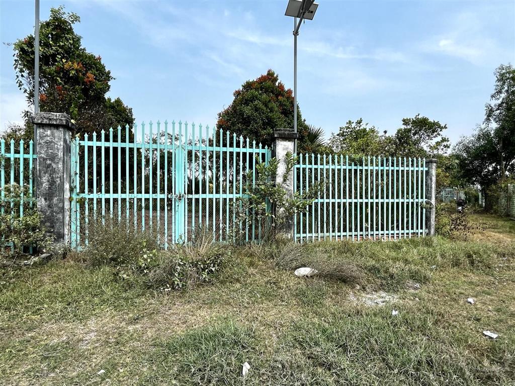 Đất vườn hiệp hoà, đức hoà, tổng dt 6500m2, có 300m2 thổ cư, giá 5.5 tỷ (tl nhẹ), đường 5m thông