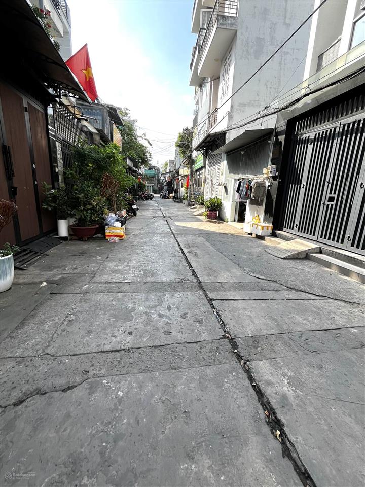 Bán gấp nhà xưởng ( hẻm 6m ) đường liên khu 89, diện tích 8mx16m, giá 11.7 tỷ ( thương lượng)