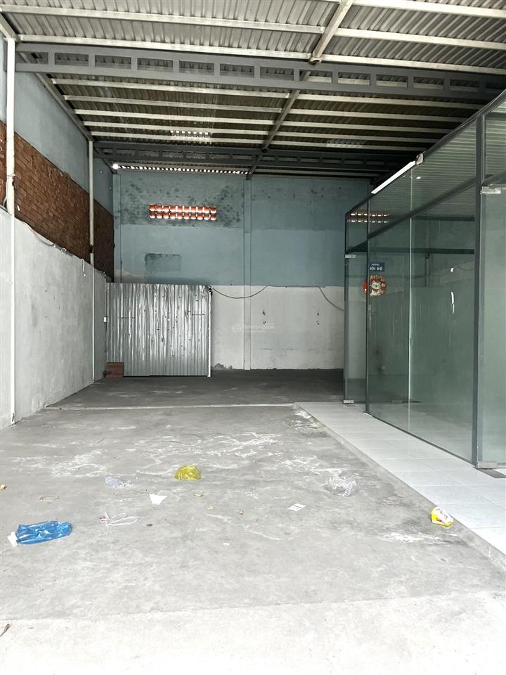 Cho thuê gấp xưởng (liên khu 89), dt 8mx16m, giá 14 triệu/ tháng, hẻm 6m thông