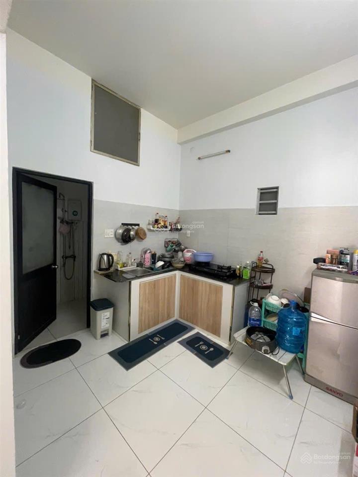 Bán nhà mặt tiền đường tây sơn, diện tích 4.6mx12m, đúc 1 tấm, giá 9 tỷ (còn thương lượng)