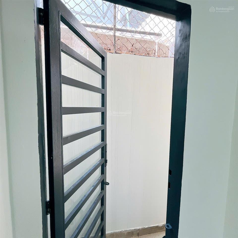 Nhà hẻm 7m đường hồ văn long (bhhb), dt 4x18m, 1 lầu, nhà vào ở liền, giá 5,5 tỷ (tl)