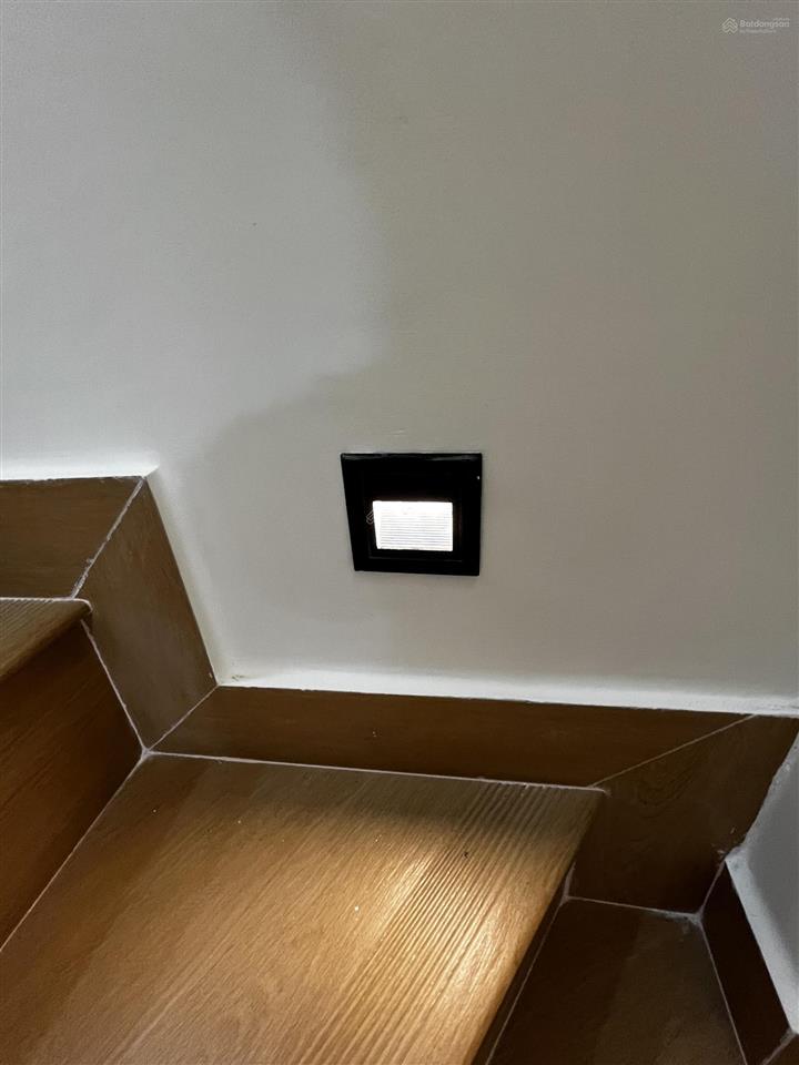 Bán nhà gấp đường tân quý, diện tích 3,5m x 7,5m, 1 lửng, 1 lầu, nhà mới, giá 3,85 tỷ (bớt lộc)