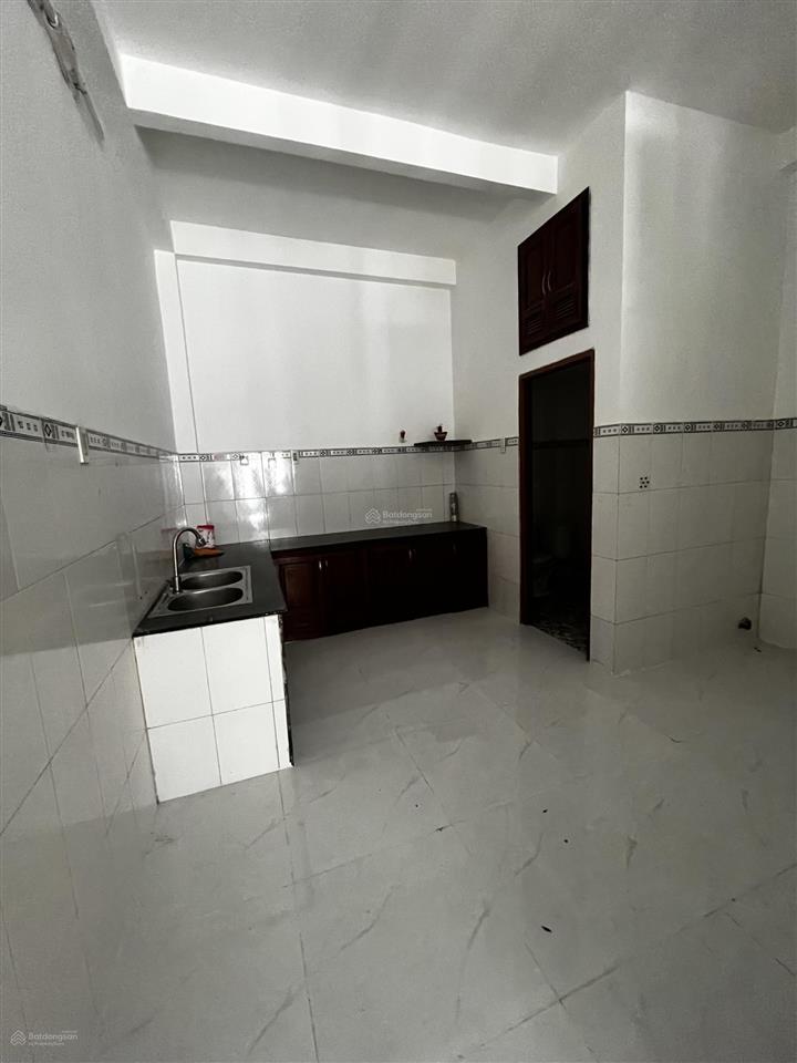Bán nhà gấp đường liên khu 45, (p. bhhb), dt 4mx11.5m, 1 lầu, giá 4.1 tỷ (tl), hẻm rộng 4m