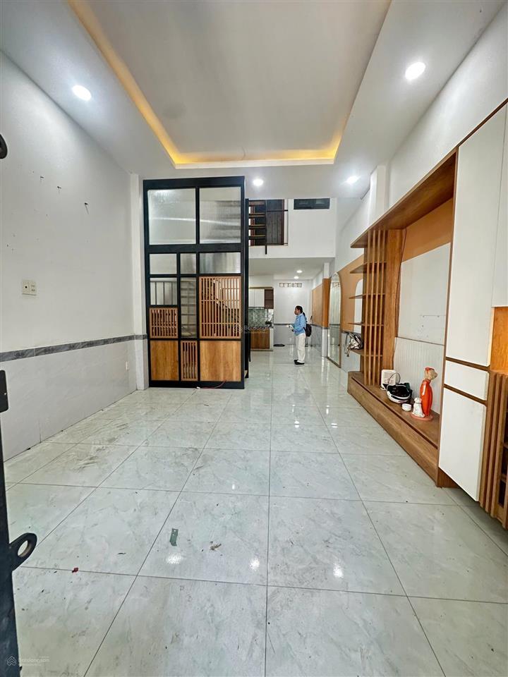 Bán nhà hẻm 5m đường bình thành ( p. bhhb), dt 4mx13m, 1 trệt, 1 lầu, giá 4.55 tỷ (tl), hẻm thông