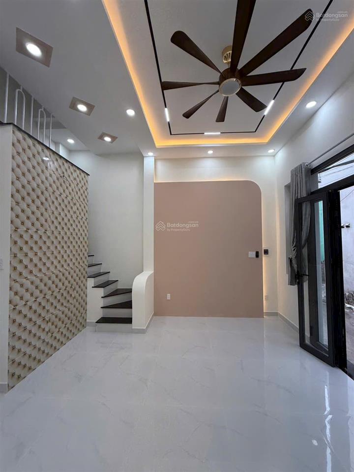 Bán nhà đường cách mạng, p. tân thành, 4.8mx5m, nở hậu 5.08m, 1 trệt, 1 lầu, giá 3.46 tỷ (tl nhẹ)
