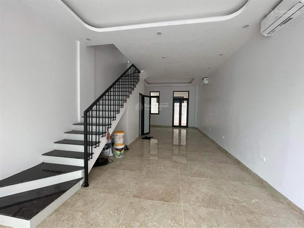 Cho thuê gấp shophouse ocean city 2, 2 đến 5 tầng ở/kinh doanh đều tiện