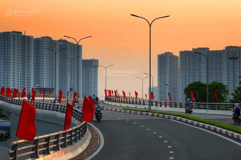 Mặt bằng 2 tầng 108m² có siêu thị đang thuê sẵn, dòng tiền thuê mỗi năm gần 900 triệu