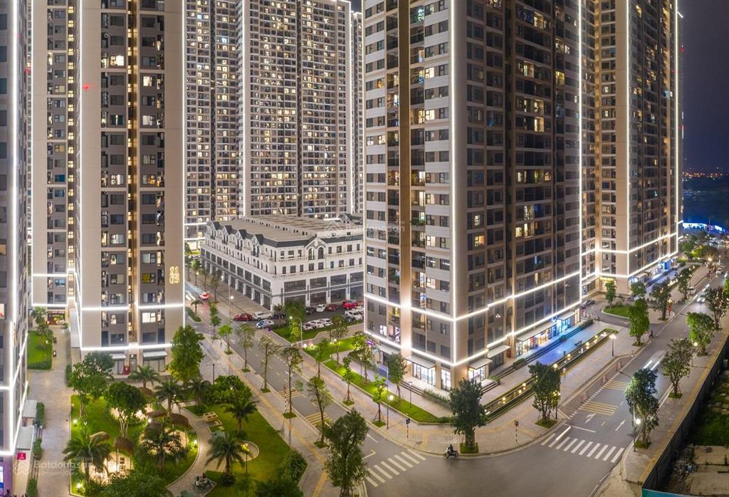 Mặt bằng 2 tầng 108m² có siêu thị đang thuê sẵn, dòng tiền thuê mỗi năm gần 900 triệu