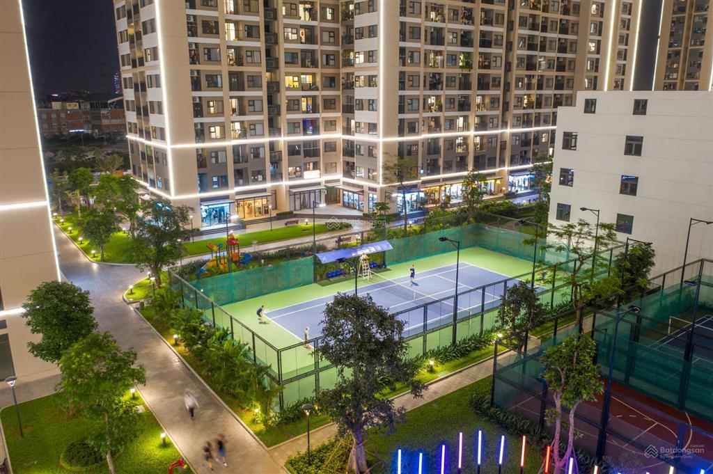 Mặt bằng 2 tầng 108m² có siêu thị đang thuê sẵn, dòng tiền thuê mỗi năm gần 900 triệu