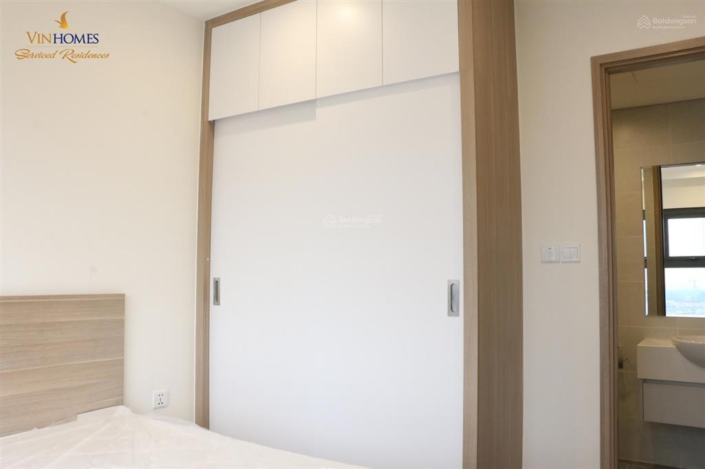 Nhà mình cho thuê 1pn+1 s1 smart city bc hướng tây bắc, full đồ, 8 triệu/tháng