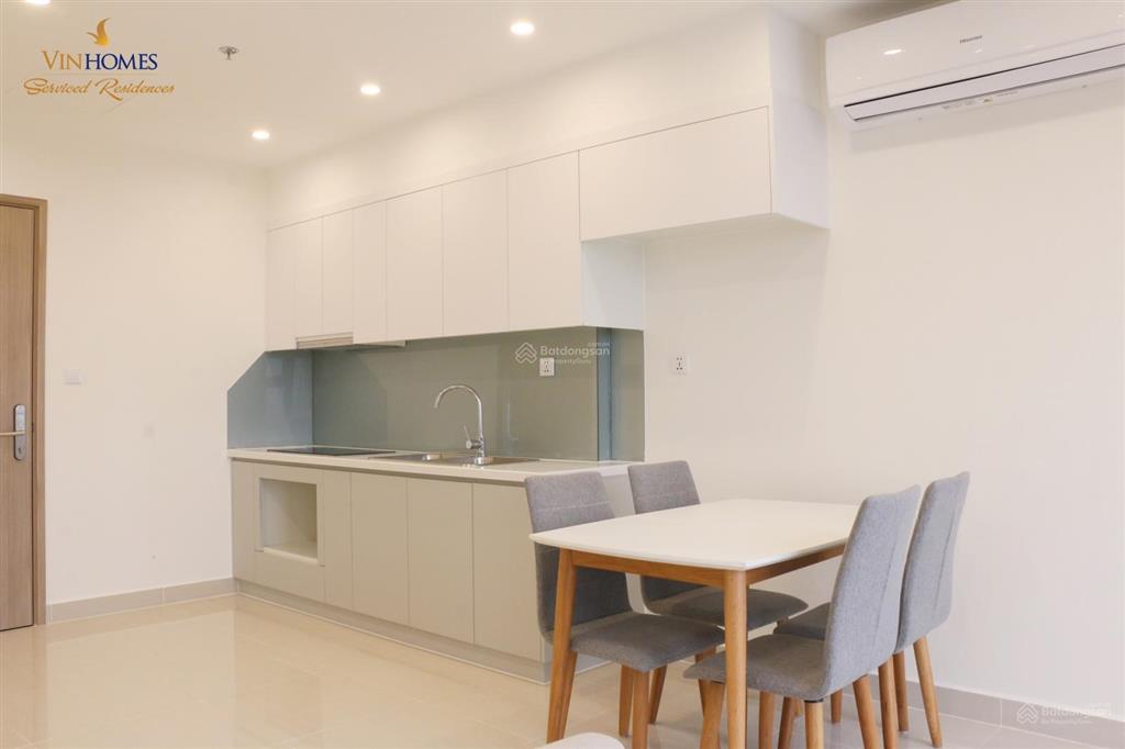 Nhà mình cho thuê 1pn+1 s1 smart city bc hướng tây bắc, full đồ, 8 triệu/tháng
