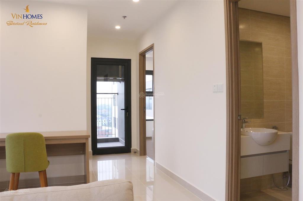 Nhà mình cho thuê 1pn+1 s1 smart city bc hướng tây bắc, full đồ, 8 triệu/tháng