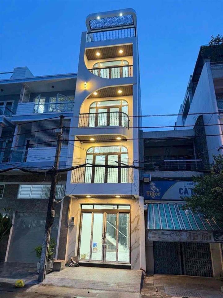 Bán nhà mặt tiền đường số 51 gần nhà Vành Đai Trong 90m2 4tấm Tên Lửa