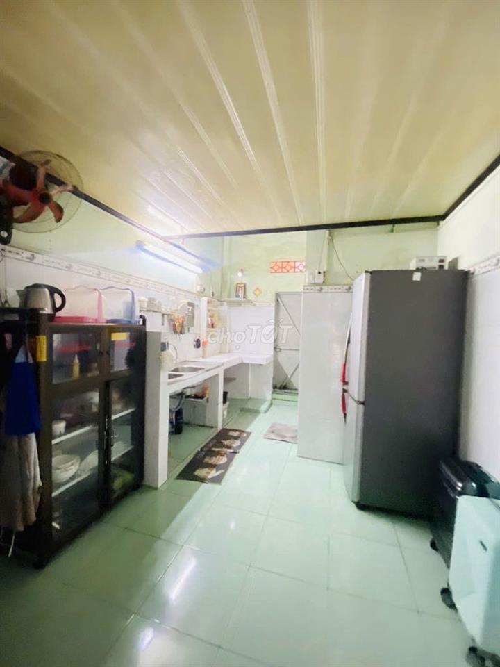 Nhà cho thuê đường Tô Hiến Thành Q10 180m2 sử dụng 5x20 4PN