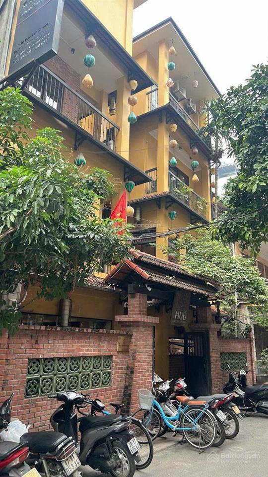 Chính chủ cần bán gấp nhà phố đào tấn, quận ba đình, dt 135 m2, 4 tầng, mt 11 m, 70 tỷ