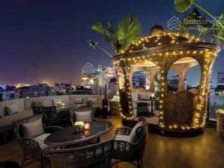 Bác vân chủ nhà nhờ bán toà khách sạn trung tâm phố cổ, q. hoàn kiếm, dt 340 m2, 11 tầng, mt 8,5 m