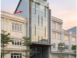 Chị hà ở nước ngoài nhờ bán toà nha, phố trần nhân tông, q hai bà trưng. dt 210 m,9,5 tầng, mt 8,5m