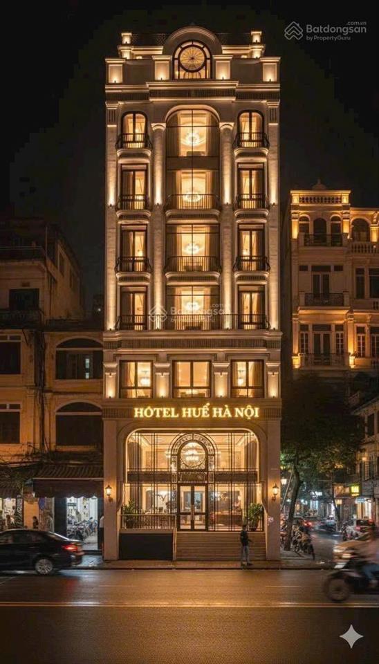 Chính chủ cần bán khách sạn 4 sao phố huế. quận hai bà trưng, hà nội. dt 400 m, 10 tầng, mt 11 m
