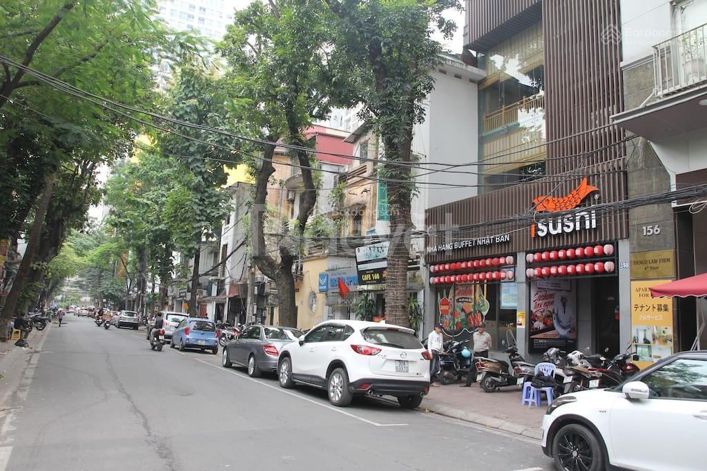 Chính chủ tôi cần bán nhà mặt phố, triệu việt vương. hà nội. diện tích 165 m, 2 tầng, mt 7,1 m