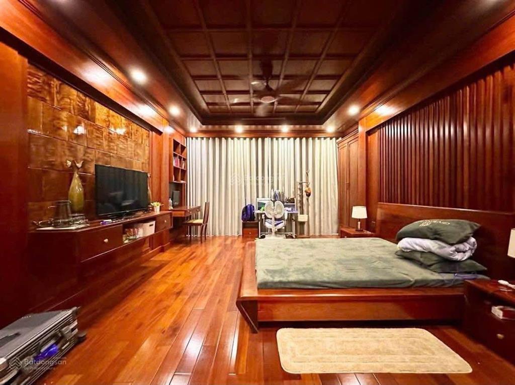Chính chủ cần bán nhà phố võ văn dũng, hồ hoàng cầu, quận đống đa. dt 54 m2, 7,5 tầng, mt 4,5 m