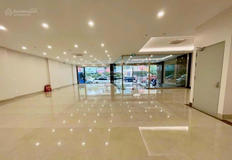 Anh hùng chủ nhà ở xa nhờ bán tòa vp, phố hoàng ngân, q. cầu giấy, dt 420m2 x 10 t, mt 17 m