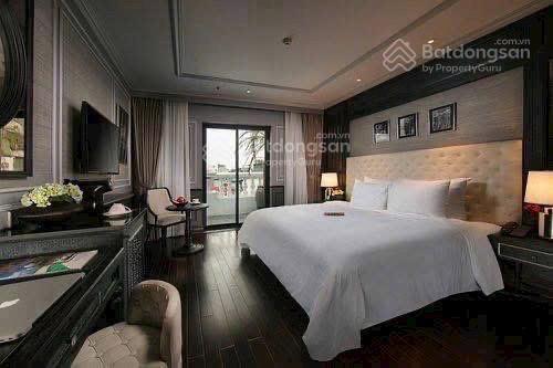 Chính chủ cần bán nhanh tòa khách sạn trung tâm phố cổ, q hoàn kiếm, hà nội. dt 180 m2, 10 tầng