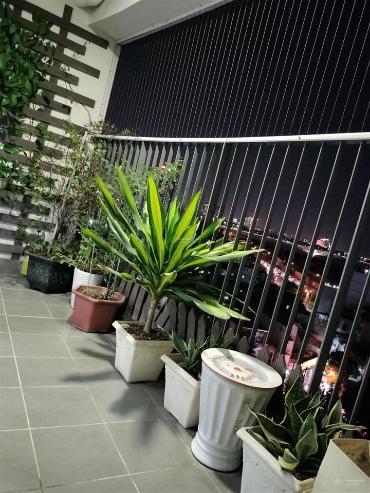 Bán căn hộ 3 phòng ngủ 113m view sông hồng, vị trí đắc địa tại chung cư t&t vĩnh hưng.