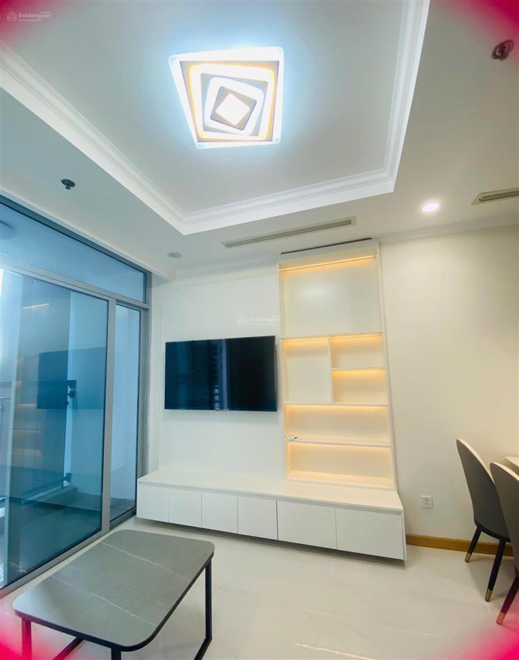 Bán nhanh căn hộ 2pn landmark 5 giá 10,6 tỷ vinhomes central park