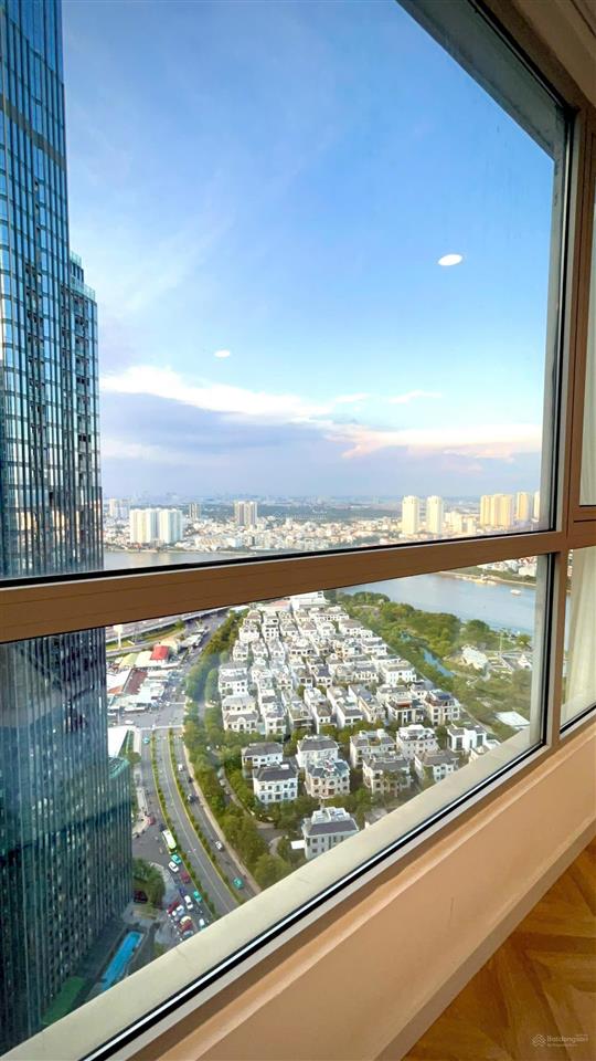 Cho thuê căn hộ landmark1 07 view công viên lanmark81 126m2 giá 65tr