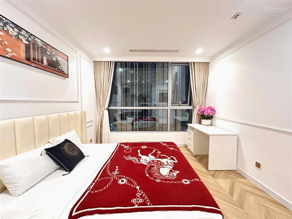 Cho thuê căn hộ landmark1 07 view công viên lanmark81 126m2 giá 65tr