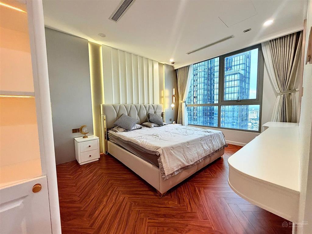 Cho thuê căn hộ 3pn nhà derco đẹp giá chỉ 33tr net siêu rẻ tại vinhomes central park