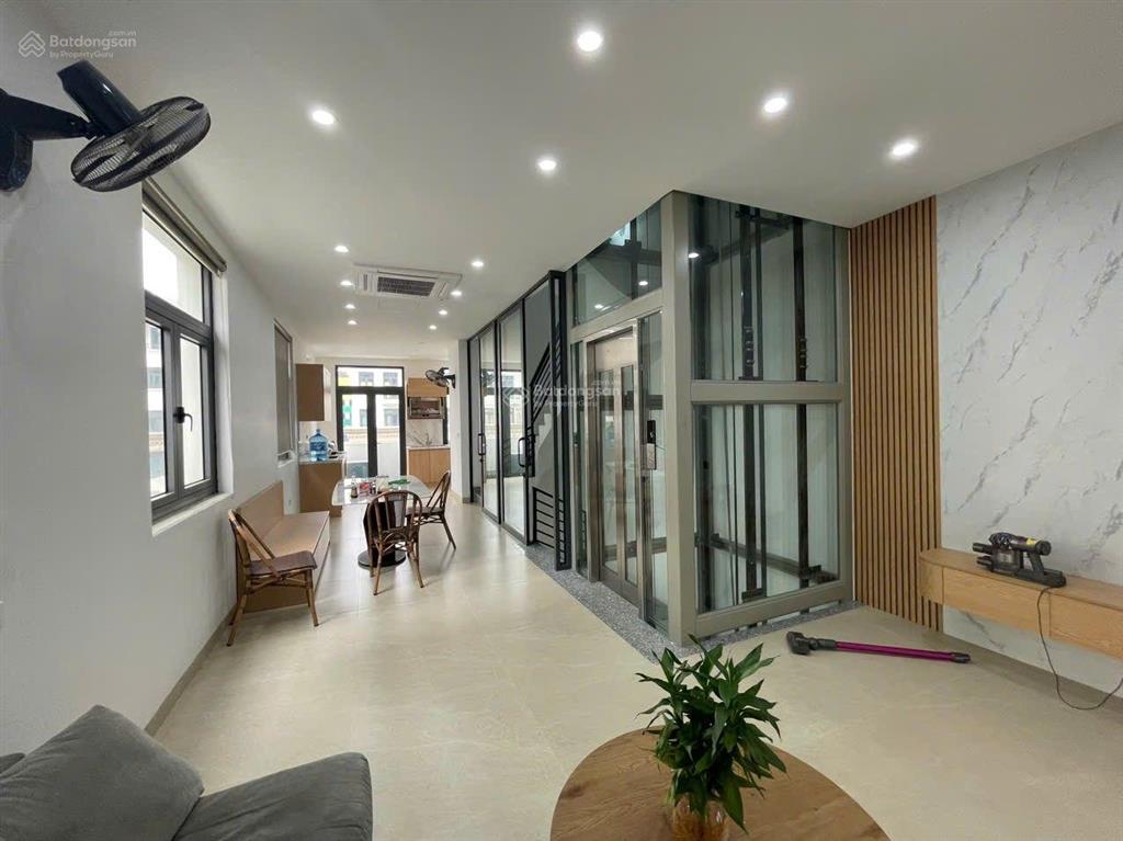 Cho thuê liền kề sao biển hoàn thiện full nội thất, phong cách hiện đại chỉ 25tr bao phí dịch vụ