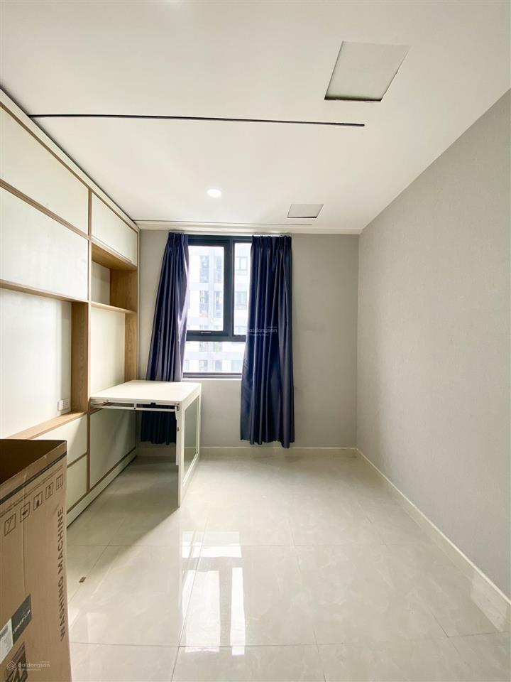 Bán sài gòn intela 78m2, 3pn góc, full nội thất mới, tầng trung, 3 tỷ bao thuế phí.  0903 042 ***